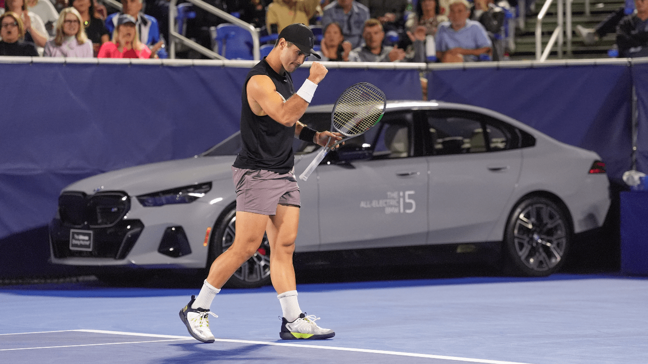 Tokyo Take-Off! Shapovalov Serves Past Johnson