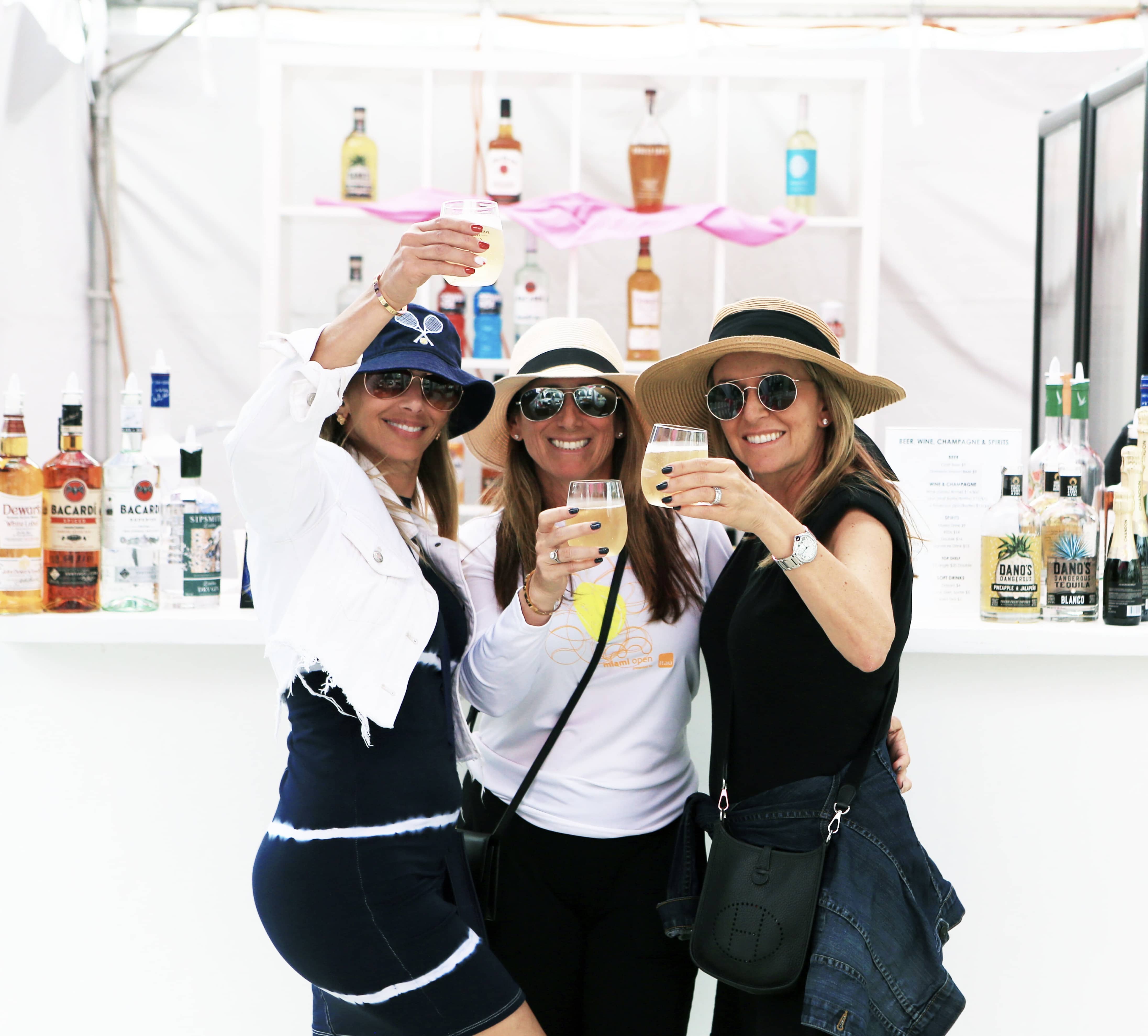 Tokyo Take-Off! Shapovalov Serves Past Johnson